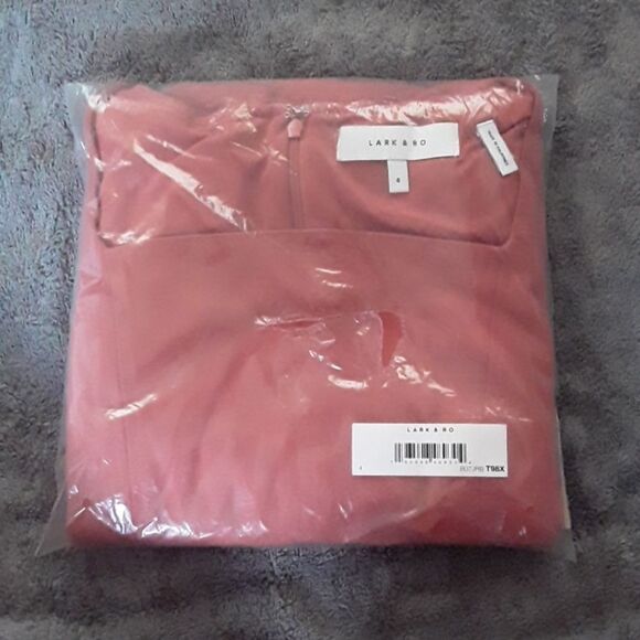 Nip Lark & Ro Women's dress - Picture 4 of 5